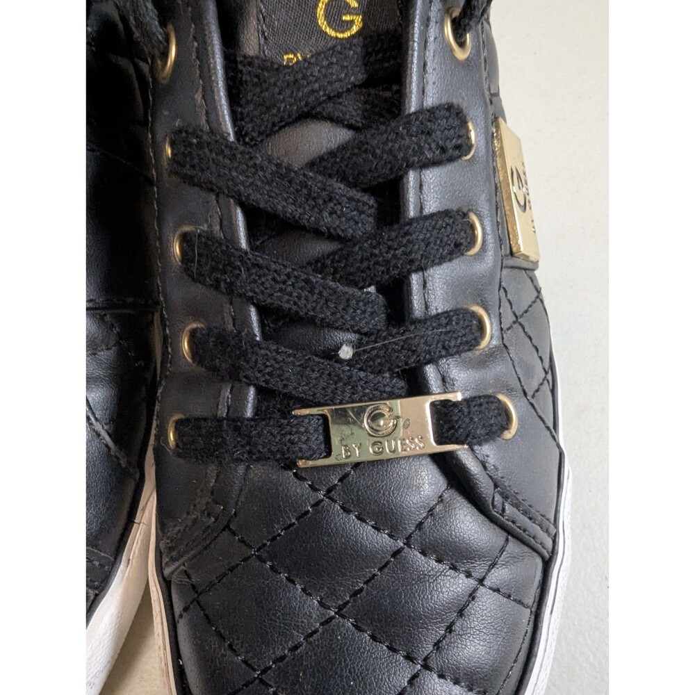 G by GUESS Backer Black Quilted Sneakers Gold Hardware Faux Leather Low Top 7M - Picture 2 of 13